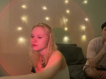 couple Big Tits Cam Girls with mewmewxo