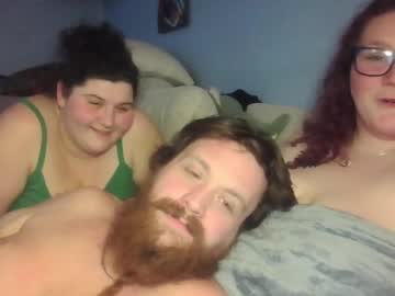 couple Big Tits Cam Girls with the420family