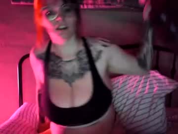 girl Big Tits Cam Girls with cynthia_michelle