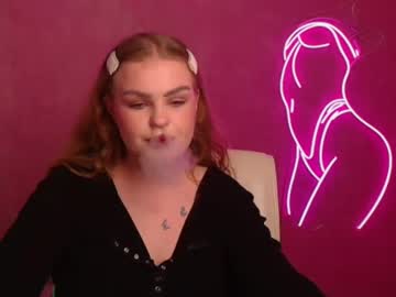 girl Big Tits Cam Girls with viness_youu
