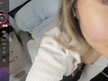 girl Big Tits Cam Girls with peow_peow_