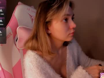 girl Big Tits Cam Girls with bzzzme