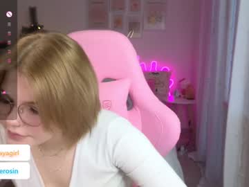 girl Big Tits Cam Girls with maya_blonde18