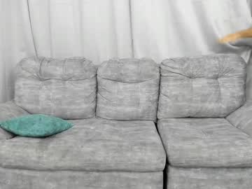 couple Big Tits Cam Girls with amazingoddes1